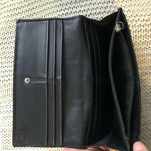 Coach Black Wallet - Picture 4 of 5